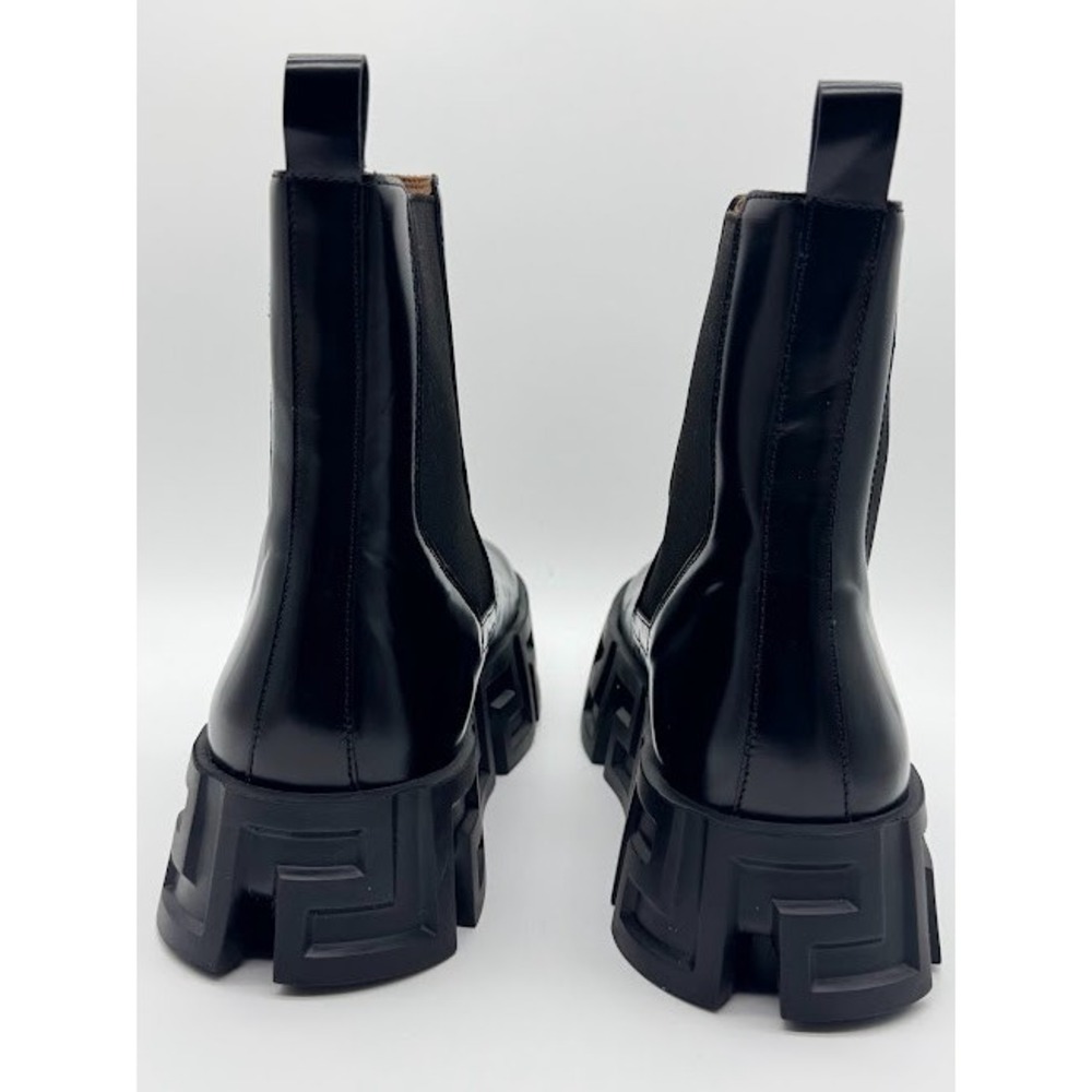 Versace Greca Size 41 Black Leather Ankle Length Boots - Picture 5 of 12